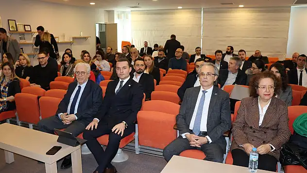 EGE İHRACATINA GENÇLER YÖN VERİYOR