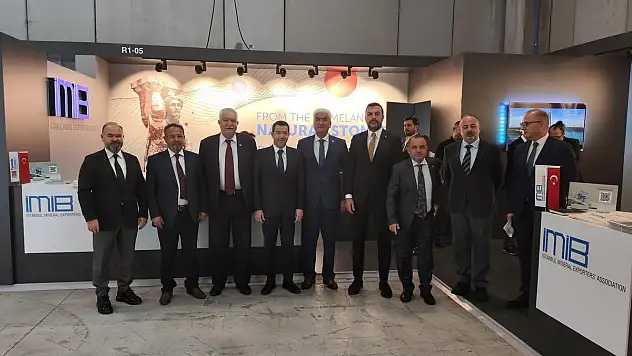 Egeli Madenciler İtalya'ya 100 Milyon Dolar İhracat Hedefliyor