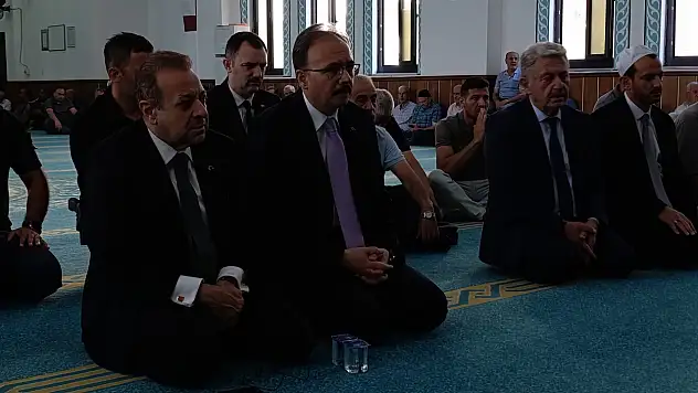 Egemen Bağış, Babası Abdullah Bağış Adına Siirt'te Mevlit Okuttu