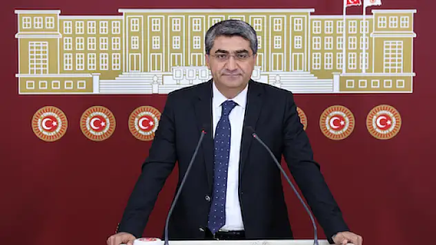 Ekmen: Hukuk Herkes İçin Geçerli Olmalı