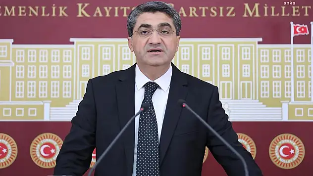 Ekmen'den Milli Eğitim Bakanı Tekin'e Soru Önergesi