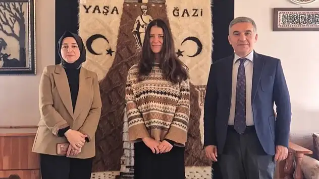 Elif Boyner Siirt'te: Üreticilerle Buluştu, Battaniye Dokumacılığını İnceledi