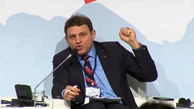 Emekli Amiral Türker Ertürk'ün İddiası: SİHA'mızı, İncirlik'ten Kalkan  ABD Uçağı Vurdu!