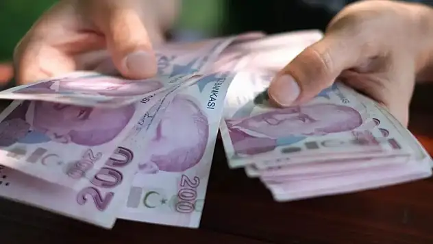 Emekli bayram ikramiyesi için yeni rakam gündemde