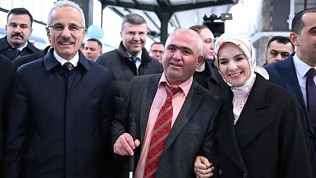 Engelleri Kaldıran Tren