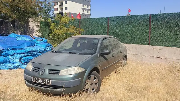 Eruh Belediyesi 6 Aracını Satışa Çıkardı