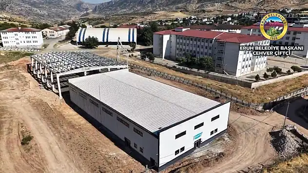 Eruh'ta 250 Kişilik Kapalı Spor Salonunda Sona Gelindi