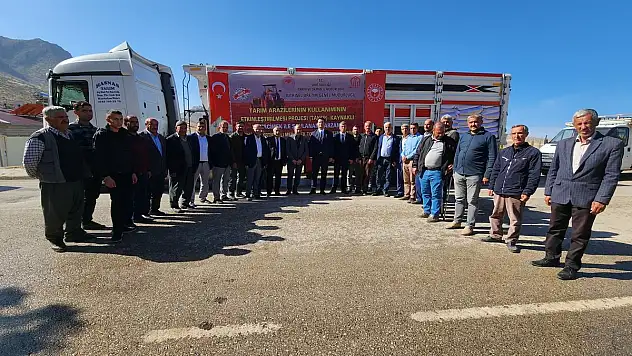 Eruh'ta Çiftçilere Yüzde 75 Hibe Sertifikalı Mercimek Tohumu Dağıtıldı