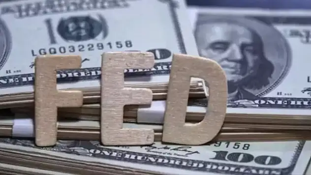 Fed Başkanı Powell'dan faiz indirimi sinyali