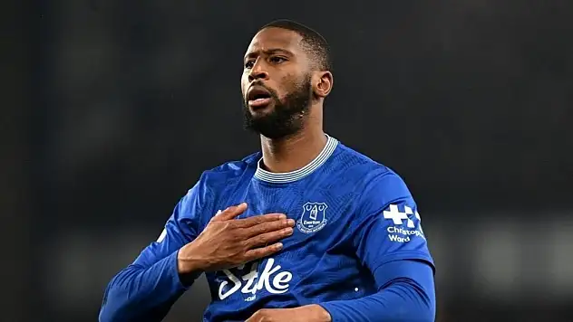 Fenerbahçe'de Forvet Planı Netleşiyor: En-Nesyri Sonrası İçin Beto Gündemde