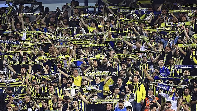 Fenerbahçe'de kritik viraj: Antalyaspor deplasmanı öncesi eksikler düşündürüyor