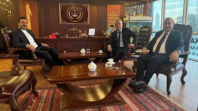 Fevzi Sevgili ve Cevher Çiftçi Ekrem Olgaç'ı ziyaret etti