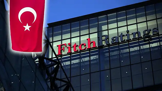 FİTCH, 8 Büyükşehir Belediyesi ve Türkiye Varlık Fonu'nun Kredi Notunu Yükseltti