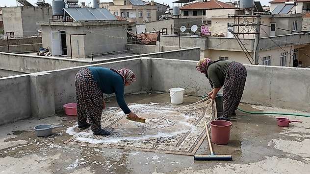 Gaziantep'te Halı Yıkarken Elektrik Akımına Kapılan 2 Kadın Hayatını Kaybetti