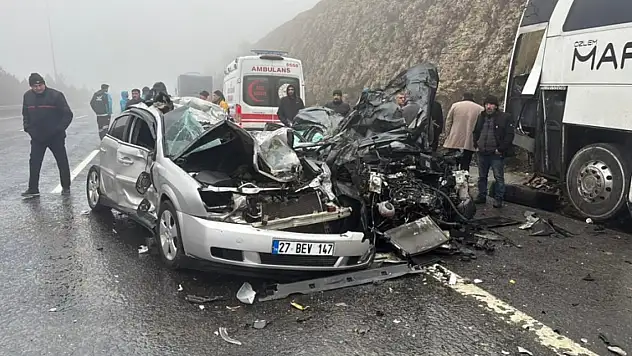 Gaziantep'te zincirleme kazada ölenlerin kimlikleri netleşti: Hayatını kaybedenlerden biri Siirtli