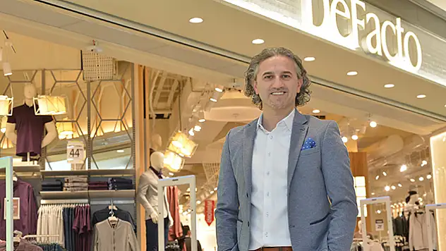 Geleceğin güçlü, çalışan kadınlarına umut oldu