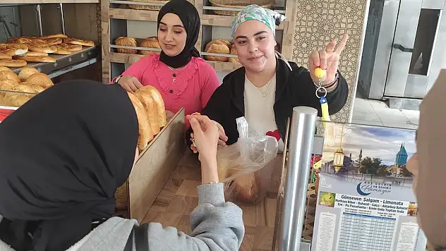 Gelenek Değişmedi!