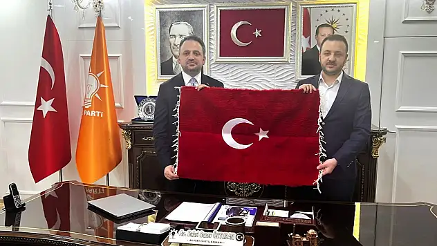 Gençlik ve Spor Bakan Yardımcısı Eminoğlu AK Parti Siirt İl Başkanlığı'nı Ziyaret Etti