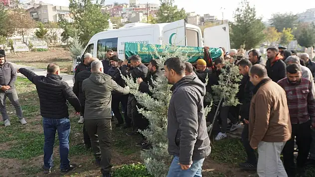 Göçükte Hayatını Kaybeden Orhan Gültekin, Defnedildi