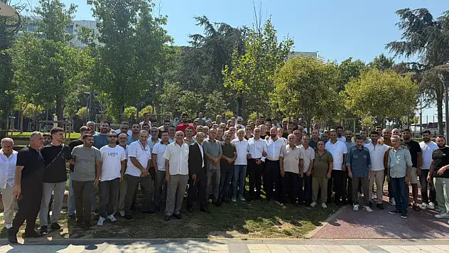 Gökçebağ Belediye Başkanı Ferzent Çiçek, İstanbul'daki Hemşehrileriyle Buluştu