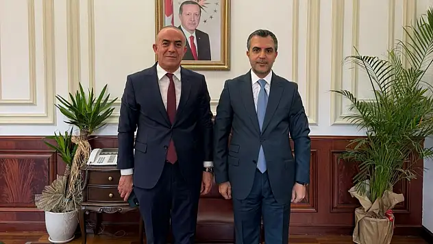 Gökçebağ Belediye Başkanı Ferzent Çiçek'ten Bakan Yardımcısı Aydoğdu'ya Ziyaret