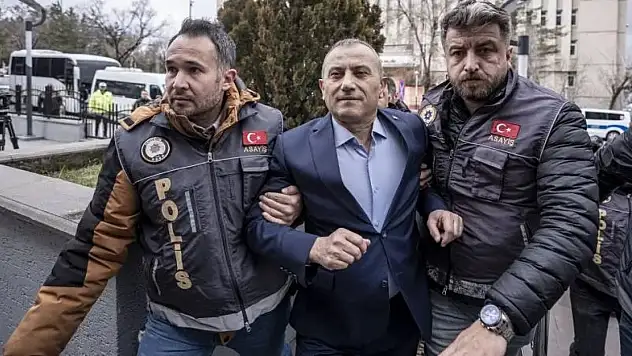 Gülistan Doku Soruşturması: Eski Tunceli Valisi Tuncay Sonel Adliyeye Sevk Edildi