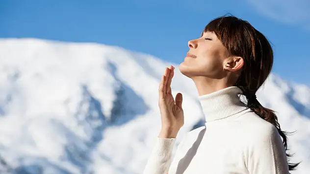 Güneşli Havalarda Cilt Sağlığınızı Korumanın Yolları