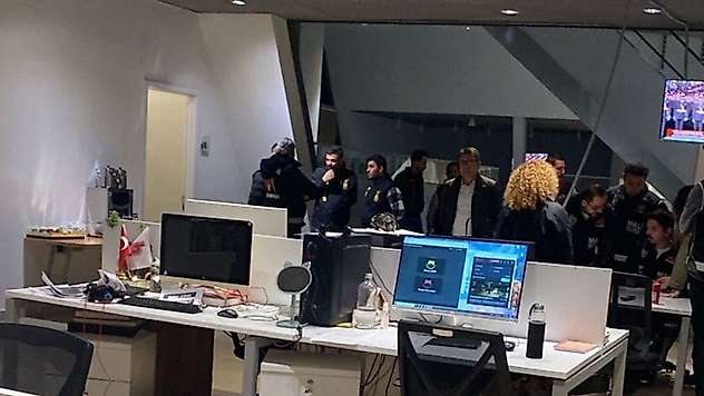 Halk TV'ye Operasyon: Yayın Durduruldu, Şirketlere TMSF Kayyum Atandı