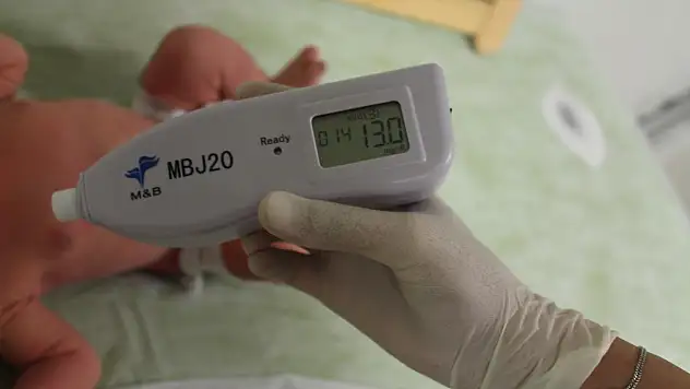 Siirt Eğitim ve Araştırma Hastanesine Transkütan Bilurubinmetre Cihazı Alındı