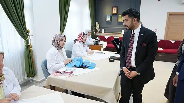 Hayat Boyu Öğrenme Genel Müdürü Dr. Emre Topoğlu'ndan Siirt'te Eğitim Mesaisi