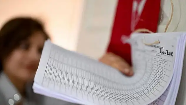 HDP'nin 2 Bin Oy Farkla Kazandığı Siirt'te 6 bin 643 Seçmen Kaydırıldı!