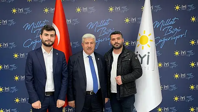 HEMŞERİMİZ ADİL ERDEM, İYİ PARTİ İSTANBUL 3. BÖLGE MİLLETVEKİLLİĞİ ADAY ADAYLIĞI MÜRACAATINDA BULUNDU