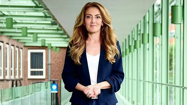 Hollanda'da yeni başbakan yardımcılığı görevine Kürt siyasetçi Dilan Yeşilgöz getirildi