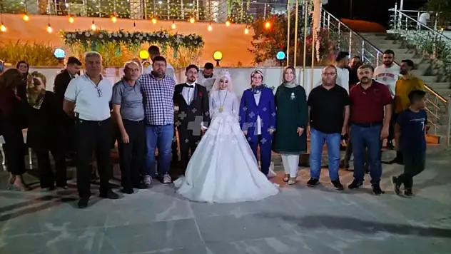 Honaz ve Çağlın Ailelerinin Mutlu Günü