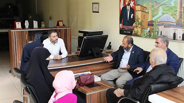 HÜDA PAR Adayları 'İşsizliğin En Fazla Olduğu İllerden Biri Siirt'tir'