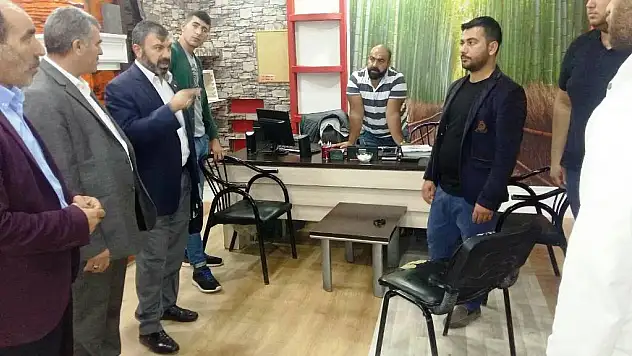 HÜDA-PAR, ESNAF ZİYARETLERİNE DEVAM EDİYOR