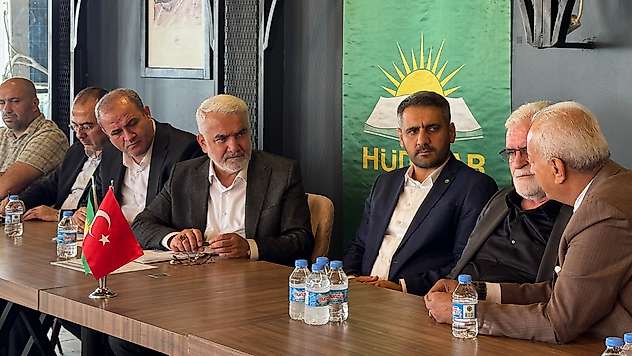 HÜDA PAR Lideri Yapıcıoğlu Siirt'te Konuştu: 'Havalimanı Umarım Bu Sefer Ertelenmez'
