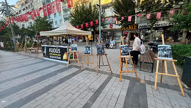 HÜDA PAR Siirt İl Başkanlığı'ndan Filistin'e Destek Standı