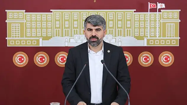 HÜDAPAR Milletvekili Faruk Dinç, TBMM'de Basın Toplantısı Düzenledi