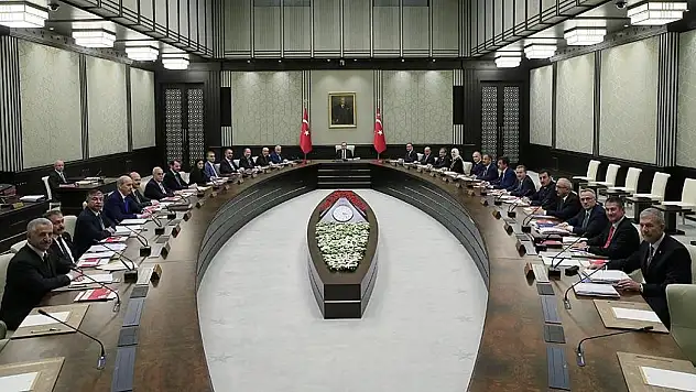 İddia: 8 Bakan Değişecek, 2 Yeni Bakanlık Kurulacak