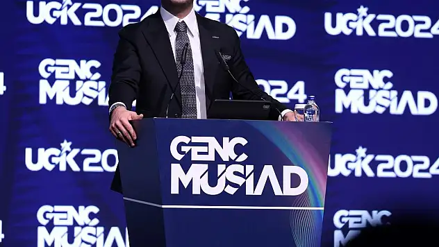 İhracat Yapan Gençlere Altın Konteyner Ödülü Verilecek  