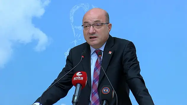 İlhan Cihaner CHP Genel Başkanlığına Aday Olduğunu Açıkladı