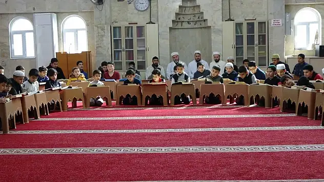 İlimizde ve Türkiye Genelinde  Yaz Kur'an Kursları Başlıyor!