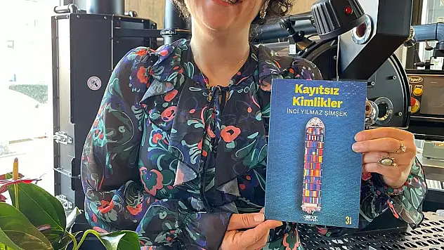 İnci Yılmaz Şimşek'in 'Kayıtsız Kimlikler' Romanı Üçüncü Baskısıyla Raflarda