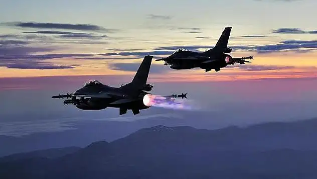 Irak'ın Kuzeyindeki Gara Bölgesinde 6 Terörist Etkisiz Hale Getirildi (Videolu Haber)