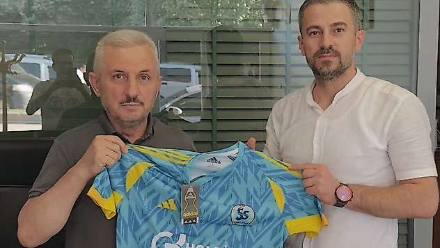 İrfan İçin'den Eski Başkan Beşir İlçin'e Anlamlı Ziyaret