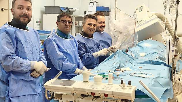 İstanbul'da Bypass Denildi, Siirt'te Stentle Tedavi Edildi