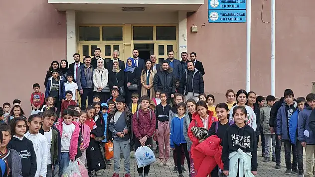 İstanbul'daki Hayırsever Kadınlar, Türkiye ve Dünya Genelinde Yardımlarına Devam Ediyor