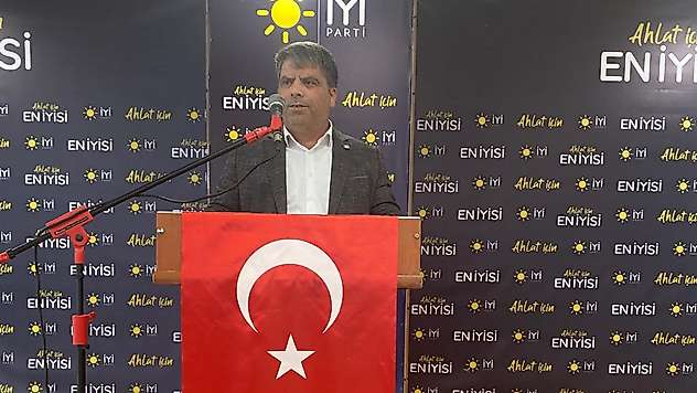 İYİ Parti Siirt İl Başkanı İhsan Dilek'ten Hastane Personel Alımına İlişkin Şeffaflık Çağrısı