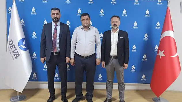 İYİ Parti Siirt İl Başkanından DEVA Partisi İl Başkanına Hayırlı Olsun Ziyareti